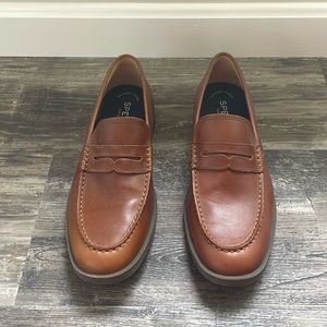 Men’s penny loafer
